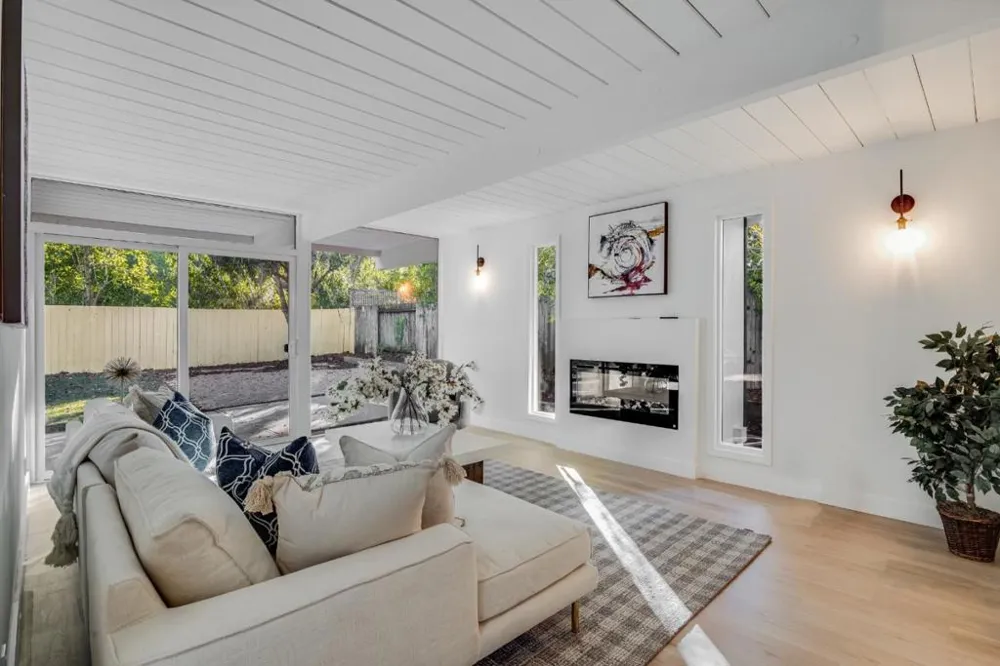 833 Appleberry Drive San Rafael, CA 94903