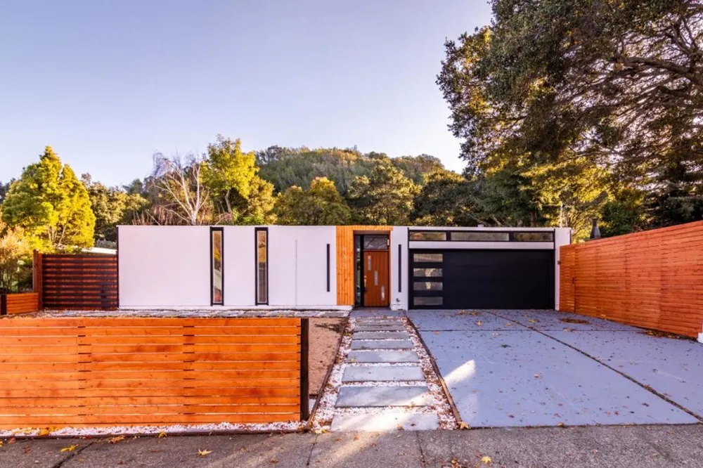 833 Appleberry Drive San Rafael, CA 94903