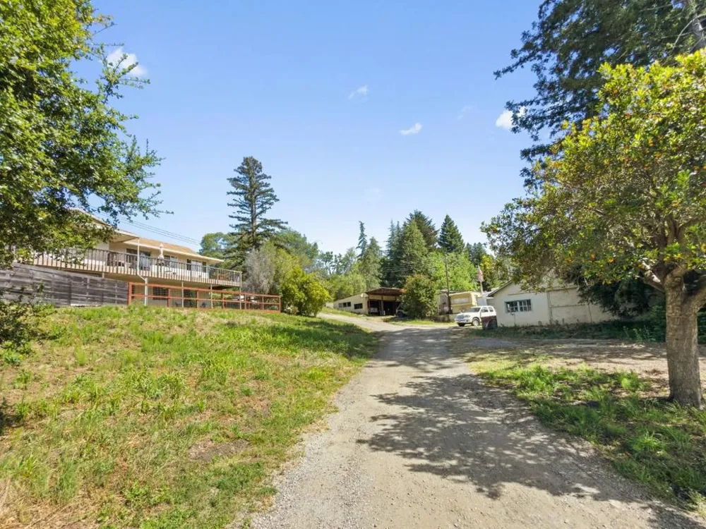 7025 Glen Haven Road Soquel, CA 95073