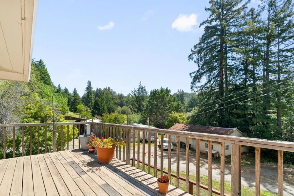 7025 Glen Haven Road Soquel, CA 95073
