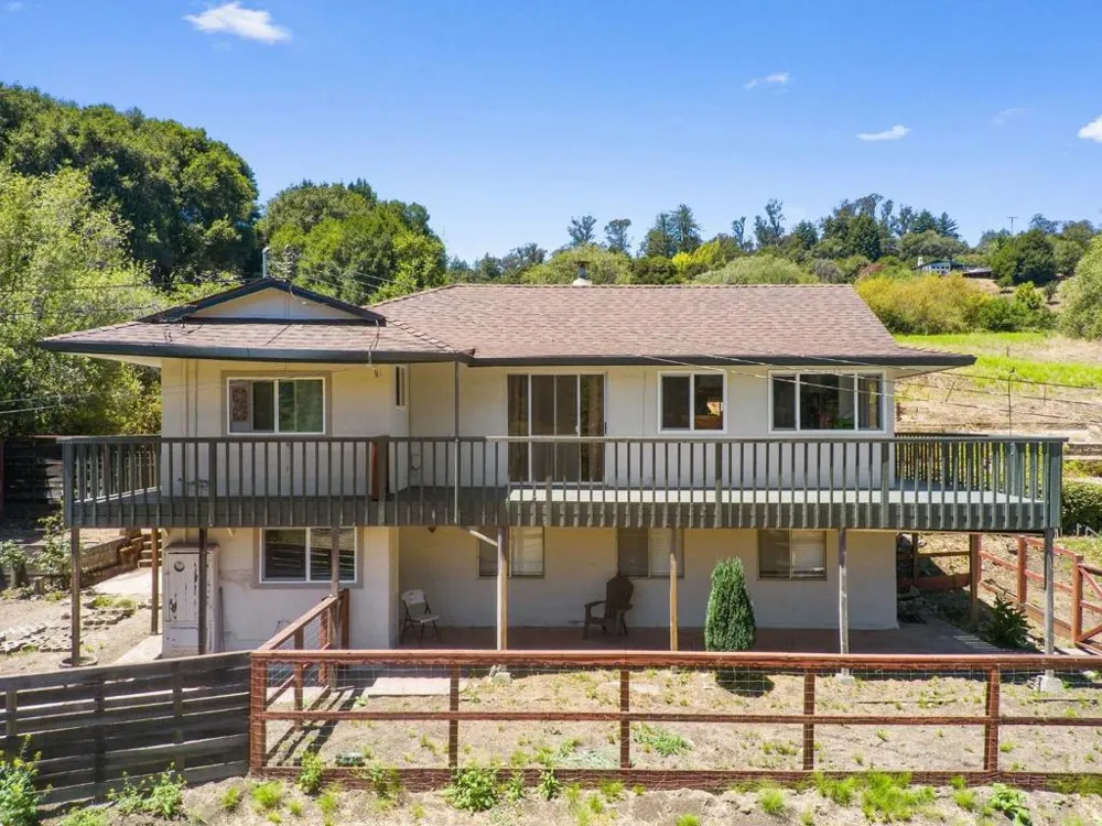 7025 Glen Haven Road Soquel, CA 95073