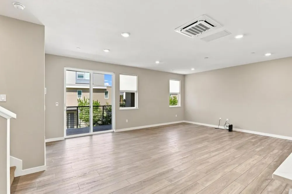6583 Vision Court San Jose, CA 95119
