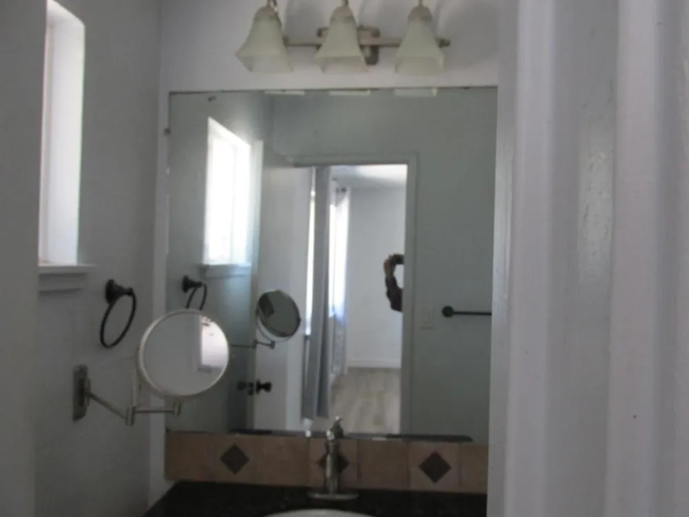 320 Mccarthy Street Hollister, CA 95023