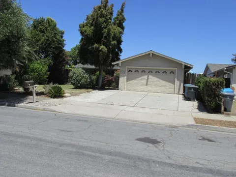 320 Mccarthy Street
