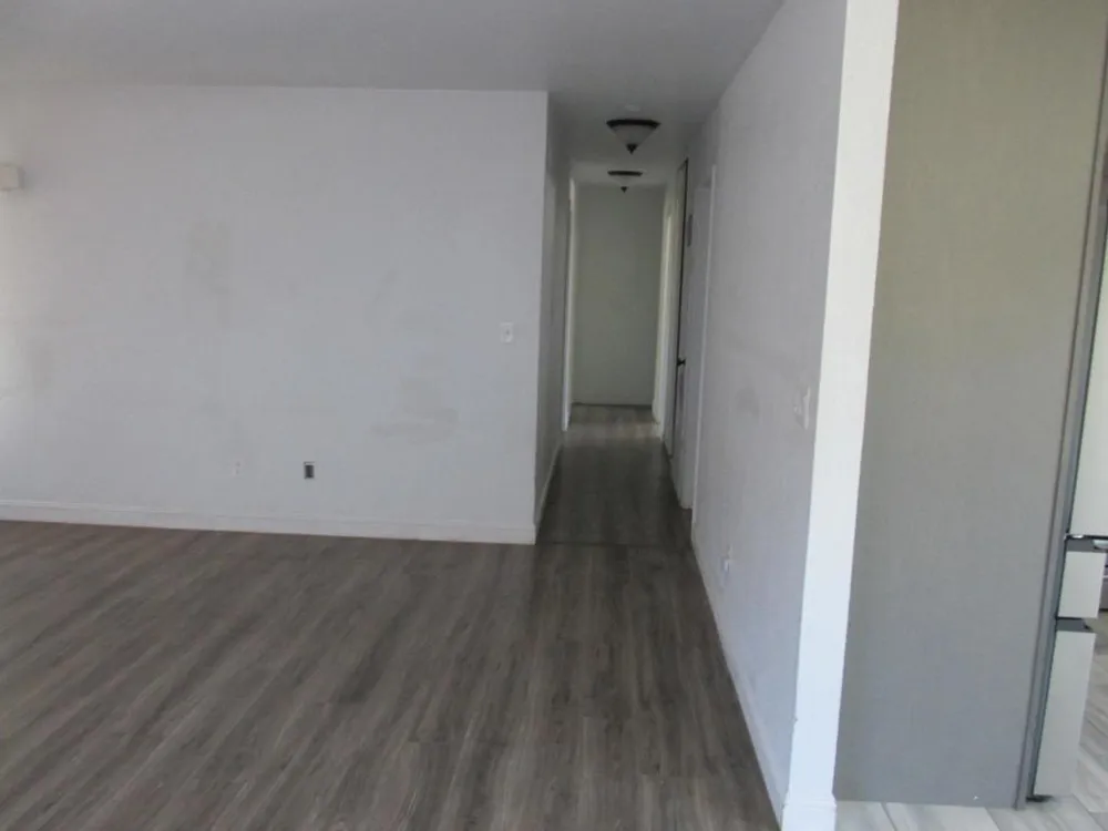 320 Mccarthy Street Hollister, CA 95023