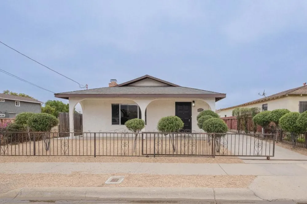 1708 Vosti Avenue Soledad, CA 93960