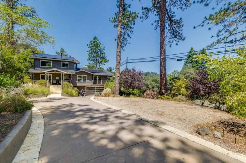 293 Arrowhead Way Scotts Valley, CA 95066