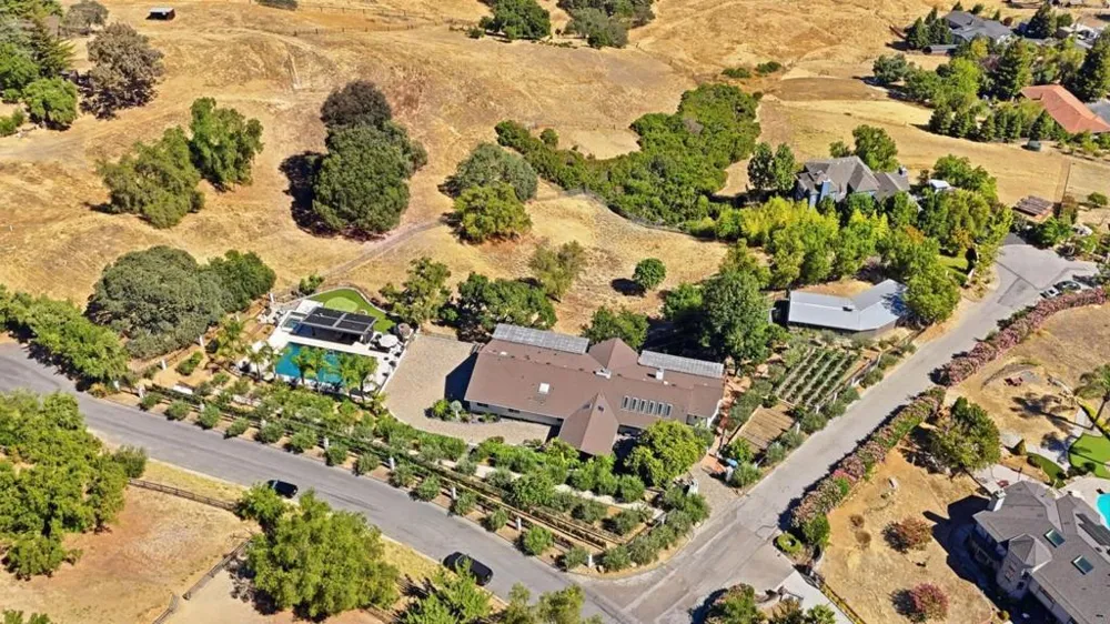 20791 Via Corta San Jose, CA 95120