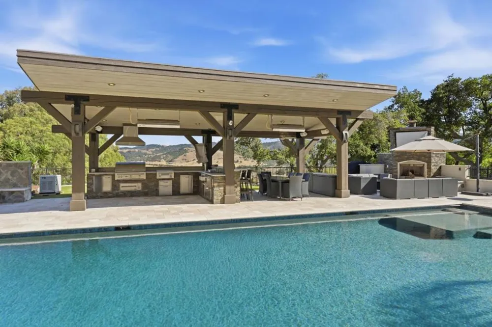 20791 Via Corta San Jose, CA 95120