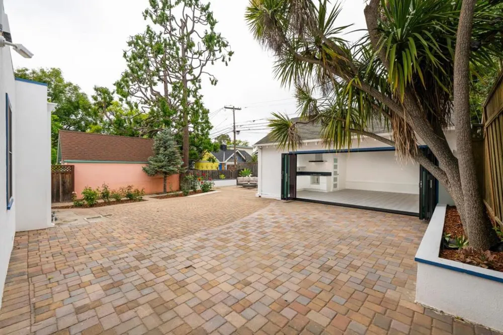 1204 Cortez Avenue Burlingame, CA 94010