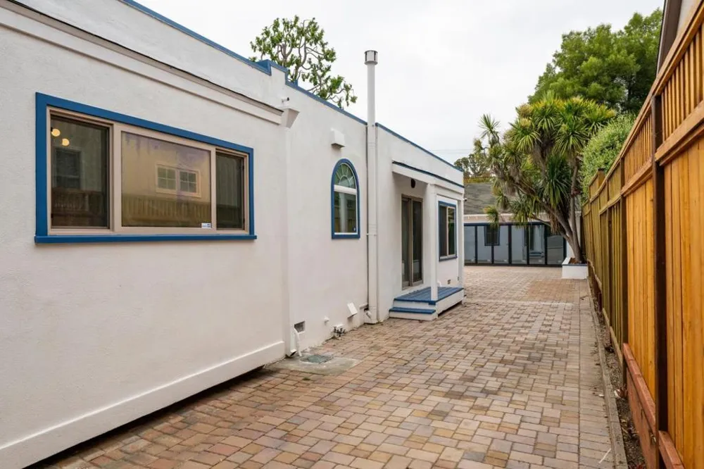1204 Cortez Avenue Burlingame, CA 94010