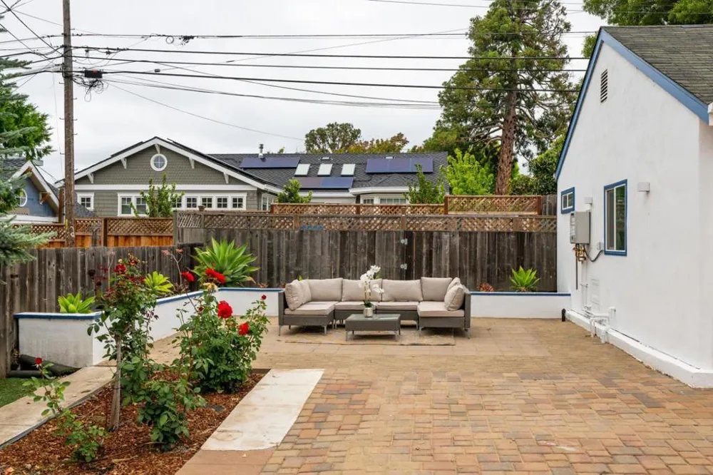 1204 Cortez Avenue Burlingame, CA 94010
