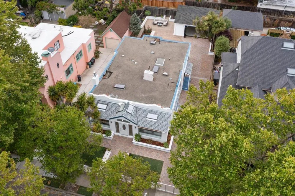 1204 Cortez Avenue Burlingame, CA 94010