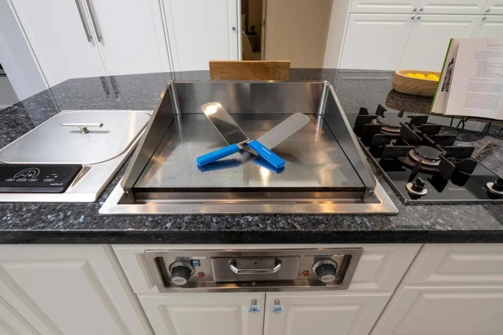 1204 Cortez Avenue Burlingame, CA 94010