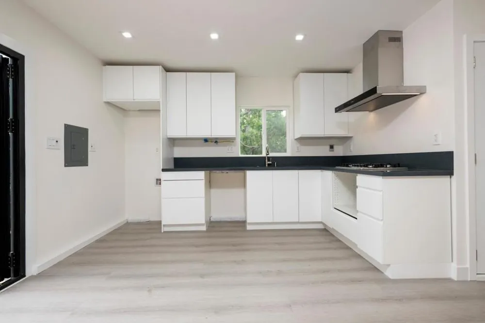 1204 Cortez Avenue Burlingame, CA 94010