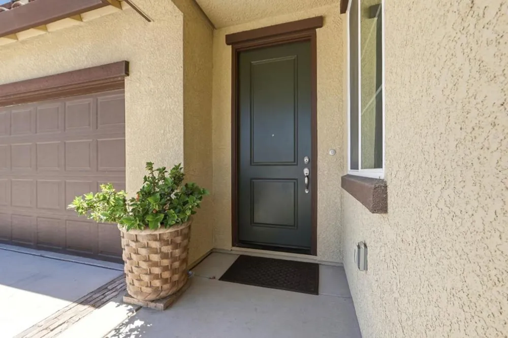 3076 Palomino Hollister, CA 95023
