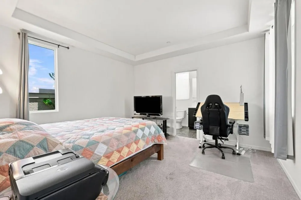 3076 Palomino Hollister, CA 95023