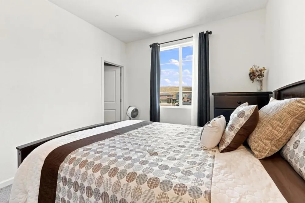 3076 Palomino Hollister, CA 95023