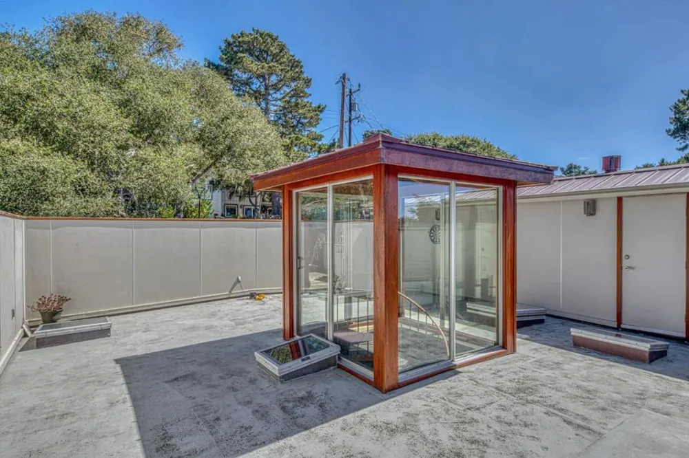 1104 Austin Avenue Pacific Grove, CA 93950