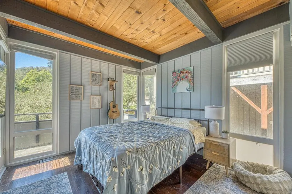 1104 Austin Avenue Pacific Grove, CA 93950
