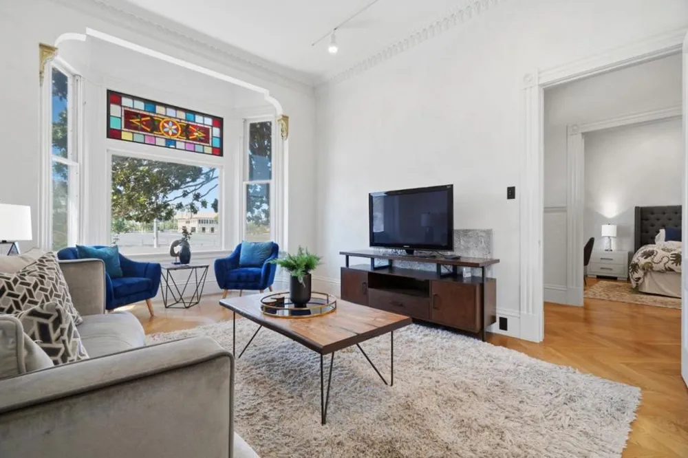 396 W San Fernando Street San Jose, CA 95110