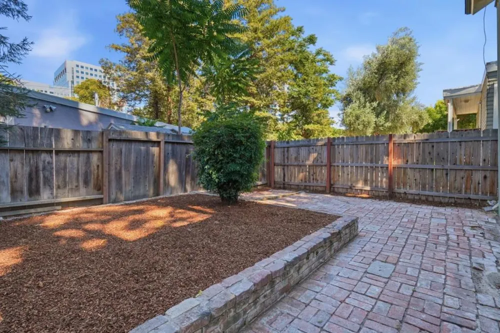 396 W San Fernando Street San Jose, CA 95110