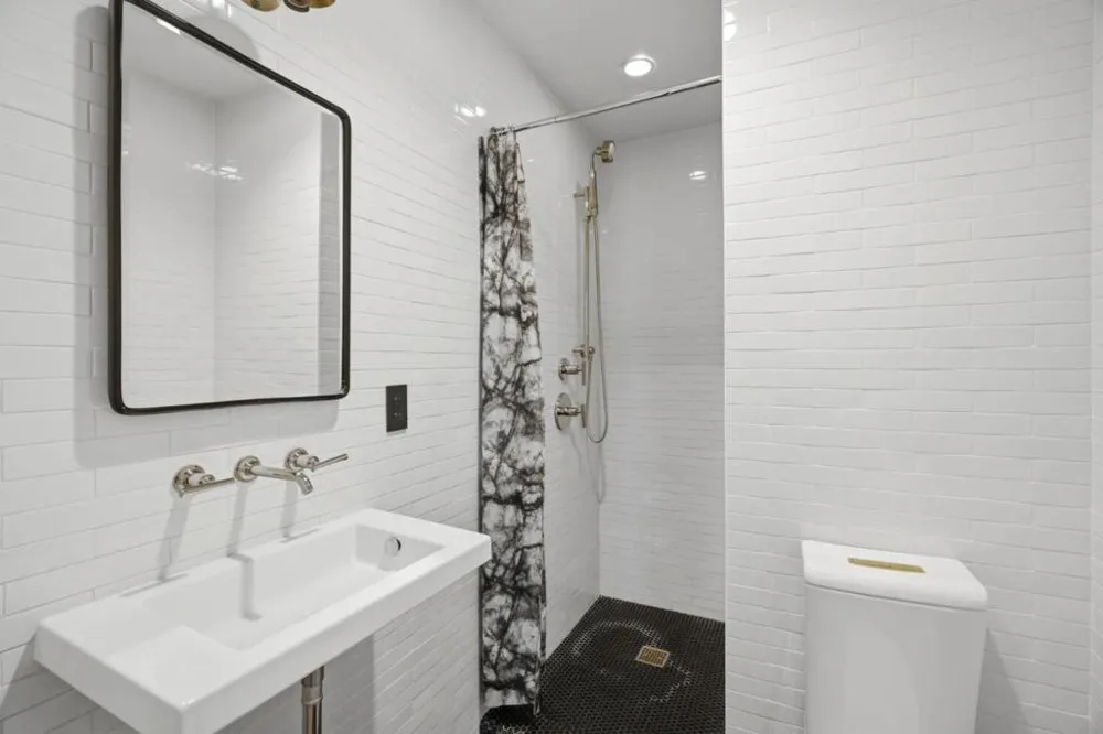 396 W San Fernando Street San Jose, CA 95110