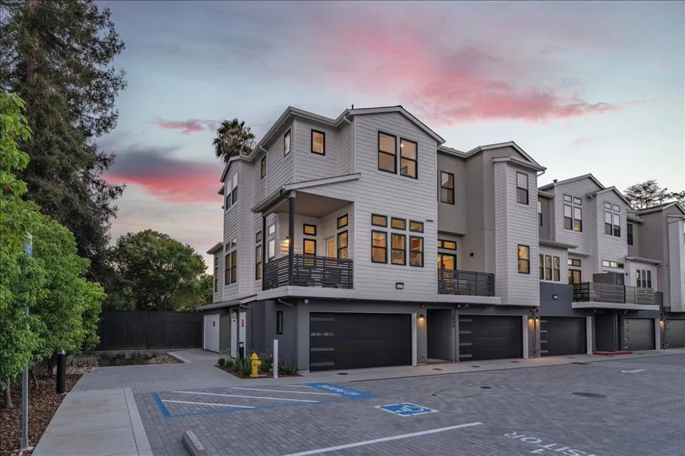 1101 Tartan Lane San Jose, CA 95125