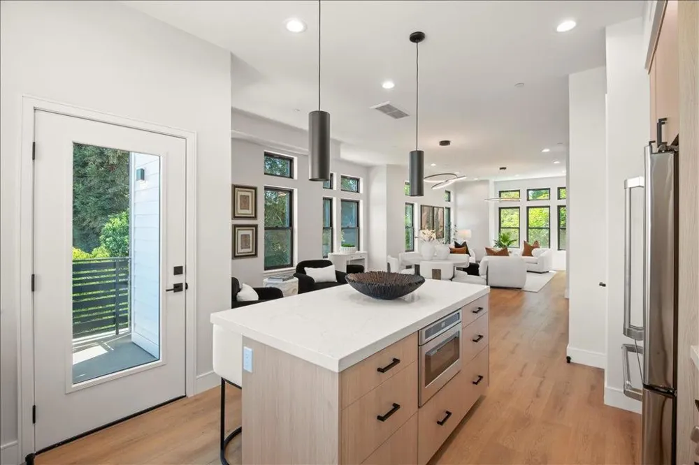 1101 Tartan Lane San Jose, CA 95125
