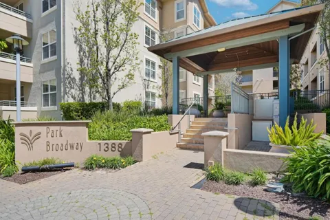 1388 Broadway #285