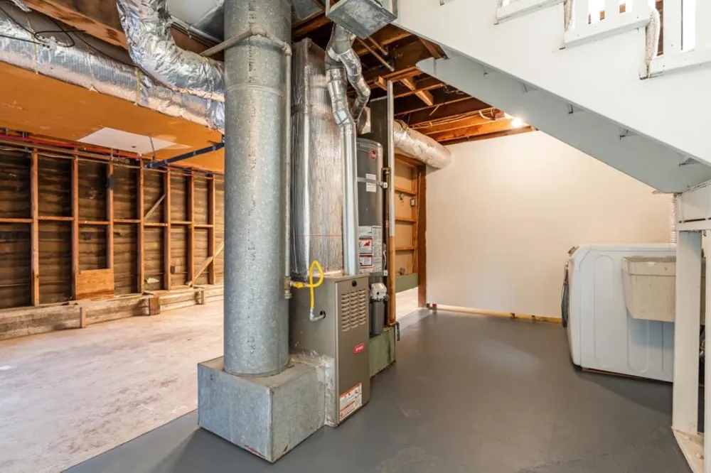 375 Bancroft Way Pacifica, CA 94044
