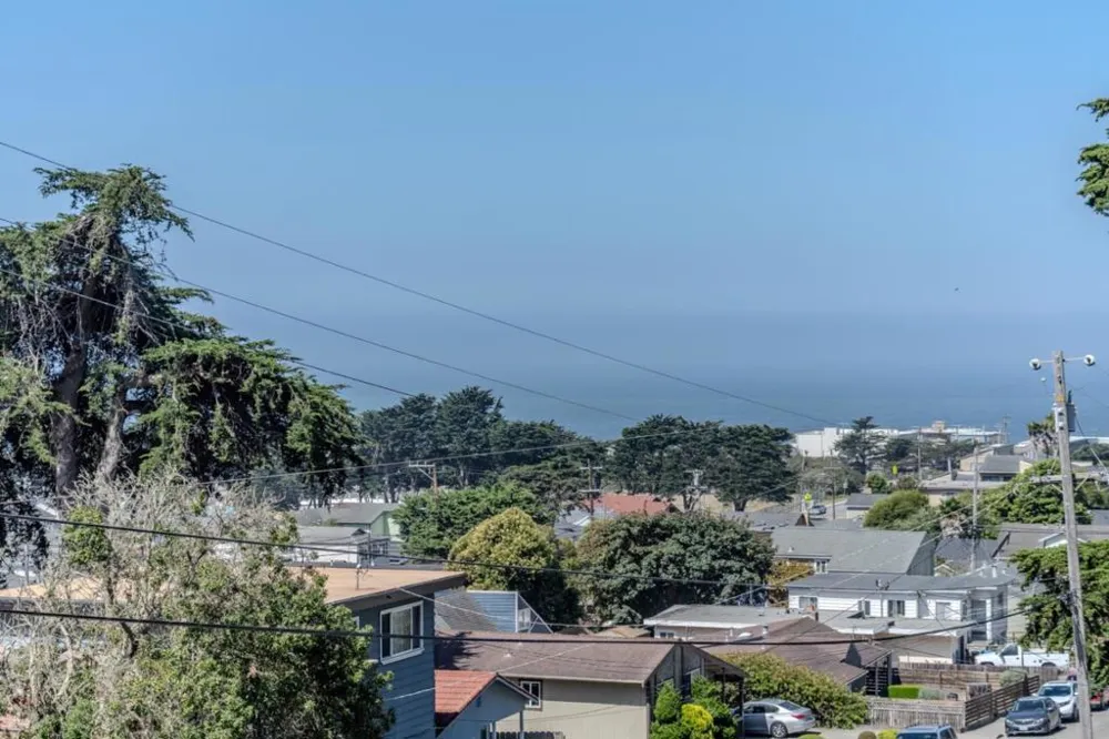 375 Bancroft Way Pacifica, CA 94044