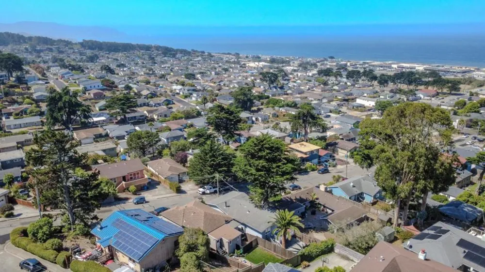 375 Bancroft Way Pacifica, CA 94044