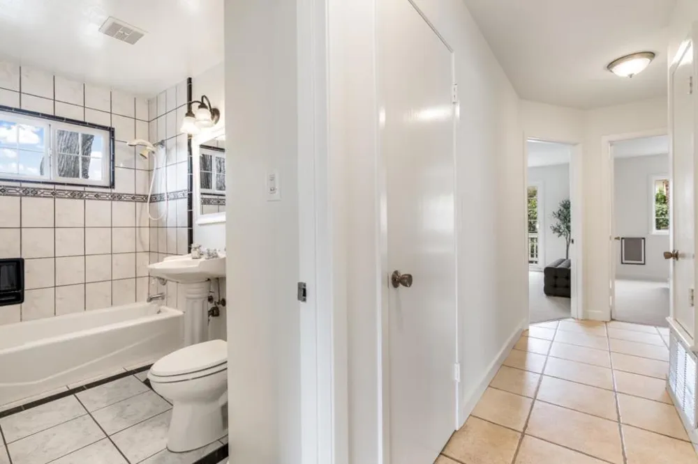 375 Bancroft Way Pacifica, CA 94044