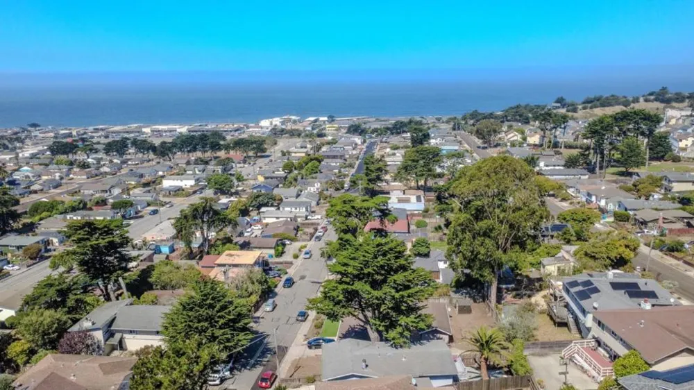 375 Bancroft Way Pacifica, CA 94044