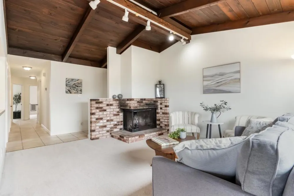 375 Bancroft Way Pacifica, CA 94044