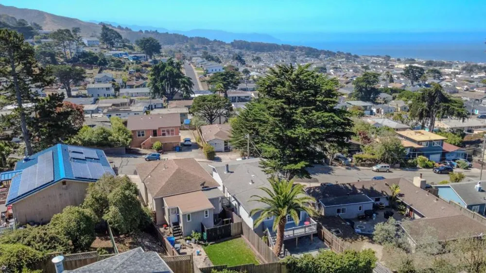 375 Bancroft Way Pacifica, CA 94044