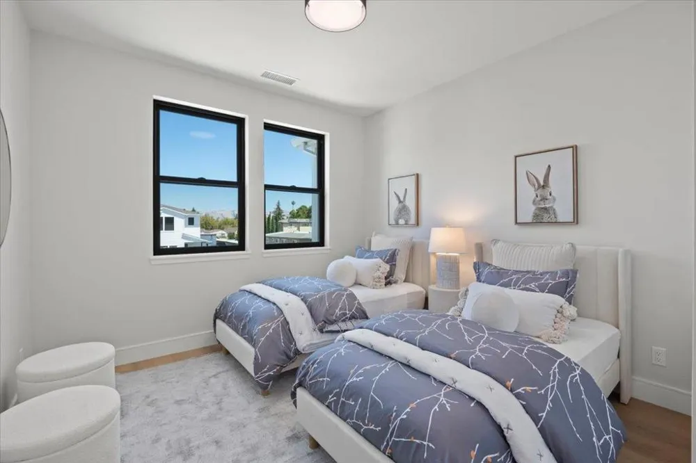 1095 Tartan Lane San Jose, CA 95125