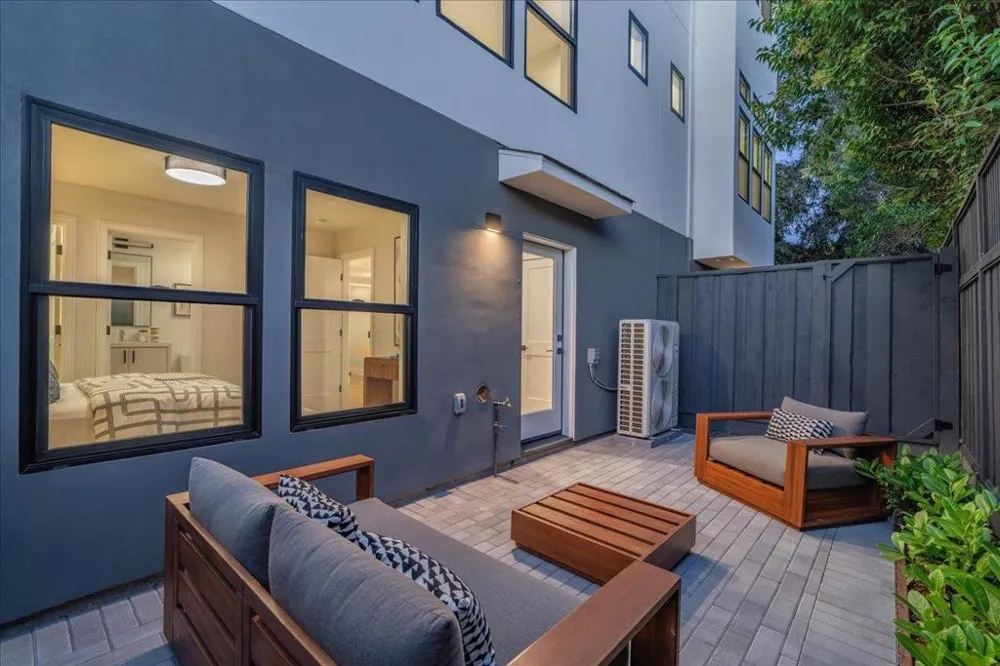 1095 Tartan Lane San Jose, CA 95125