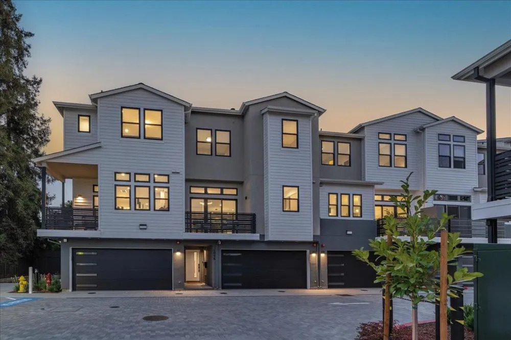 1095 Tartan Lane San Jose, CA 95125