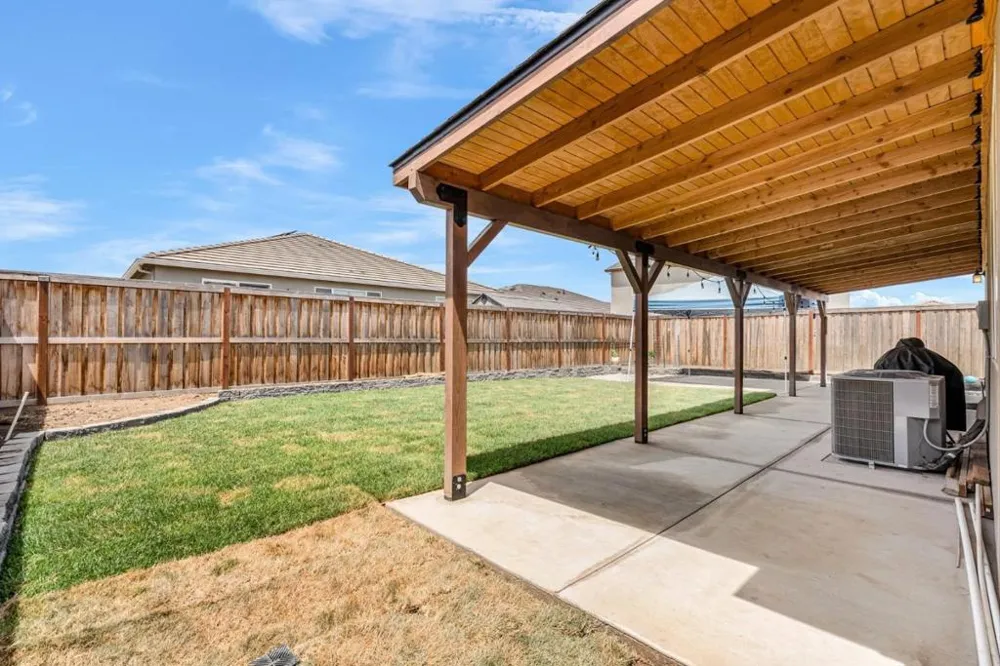673 Dorset Drive Patterson, CA 95363