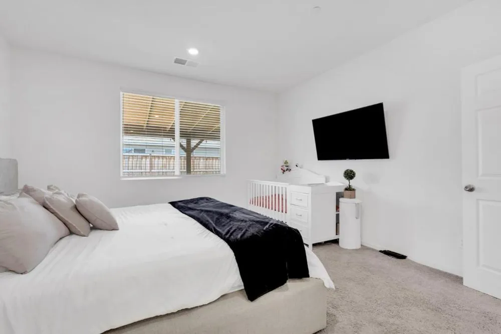 673 Dorset Drive Patterson, CA 95363