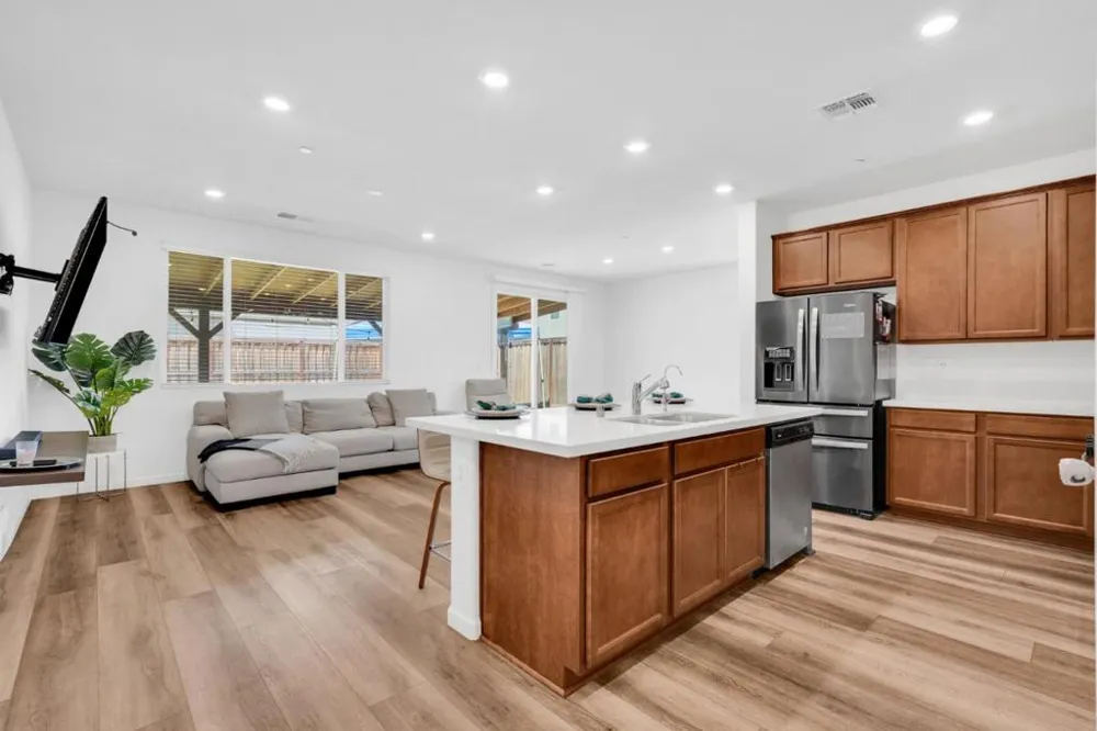 673 Dorset Drive Patterson, CA 95363