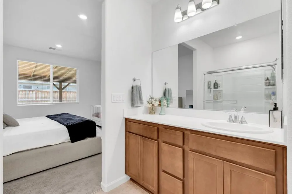 673 Dorset Drive Patterson, CA 95363