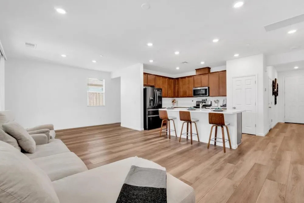 673 Dorset Drive Patterson, CA 95363