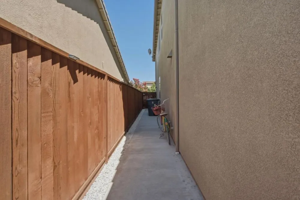 420 Alicante Drive Hollister, CA 95023