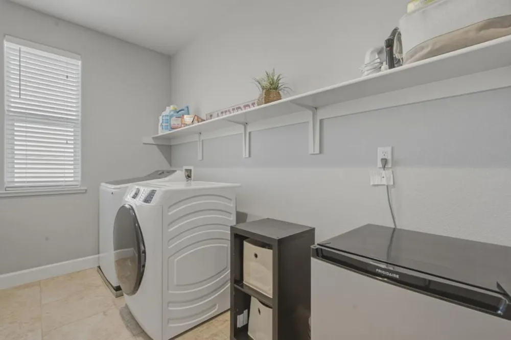 420 Alicante Drive Hollister, CA 95023