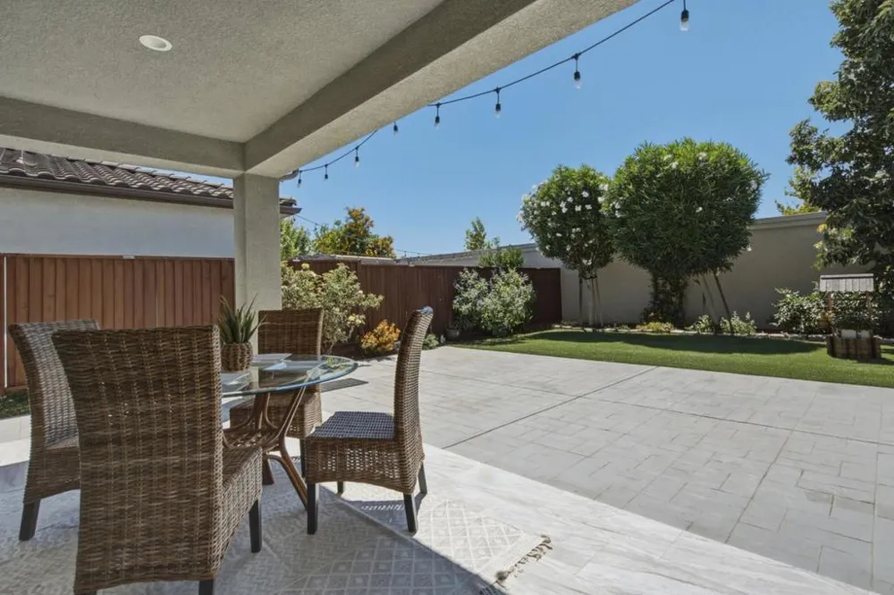 420 Alicante Drive Hollister, CA 95023