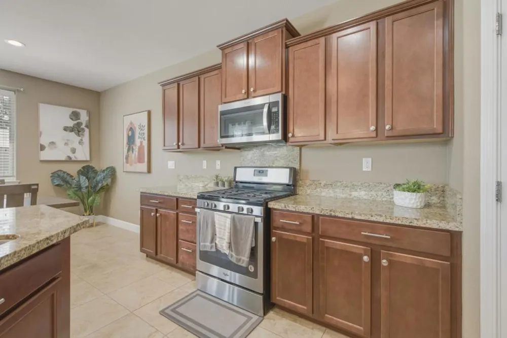 420 Alicante Drive Hollister, CA 95023