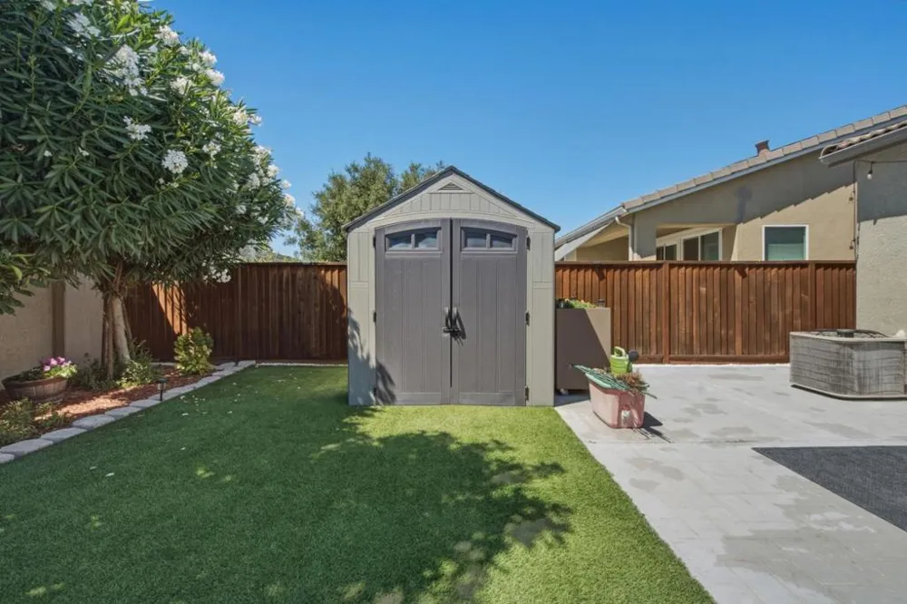 420 Alicante Drive Hollister, CA 95023